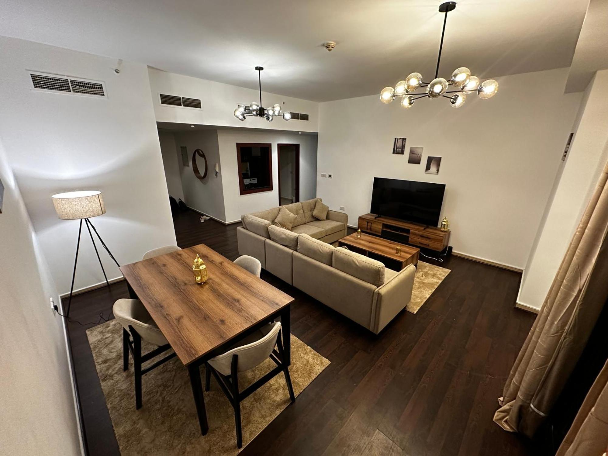 Haidy Homes 2br Jbr Appartamento *